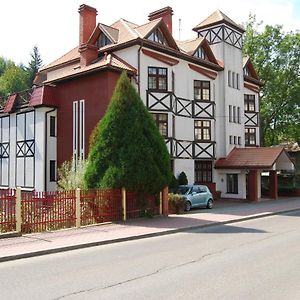 FAMILIJNY Ośrodek Wypoczynkowo - Rehabilitacyjny Krynica Zdrój